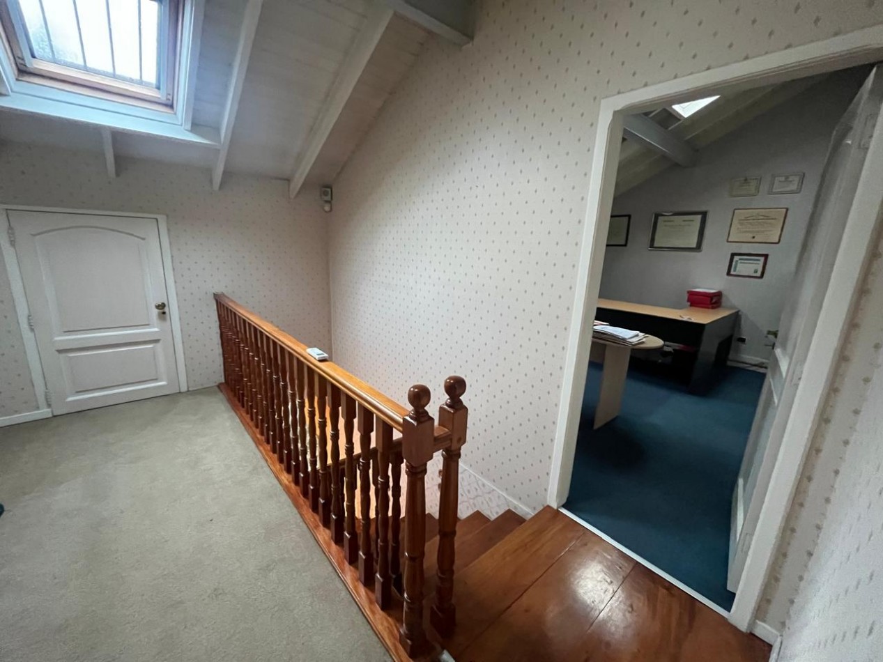 Chalet en Olivos: 6 ambiente en venta