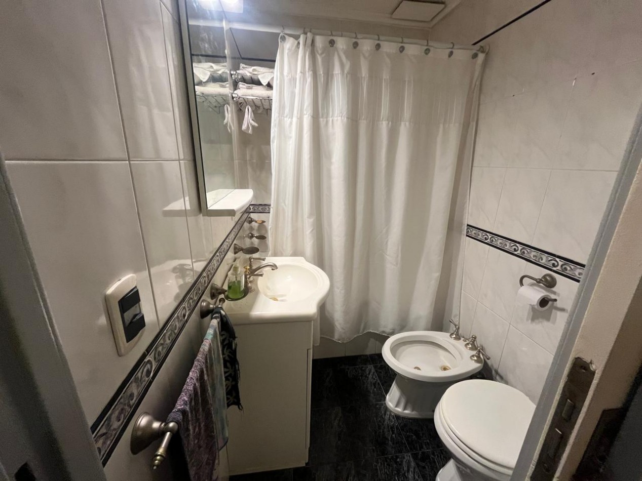Chalet en Olivos: 6 ambiente en venta