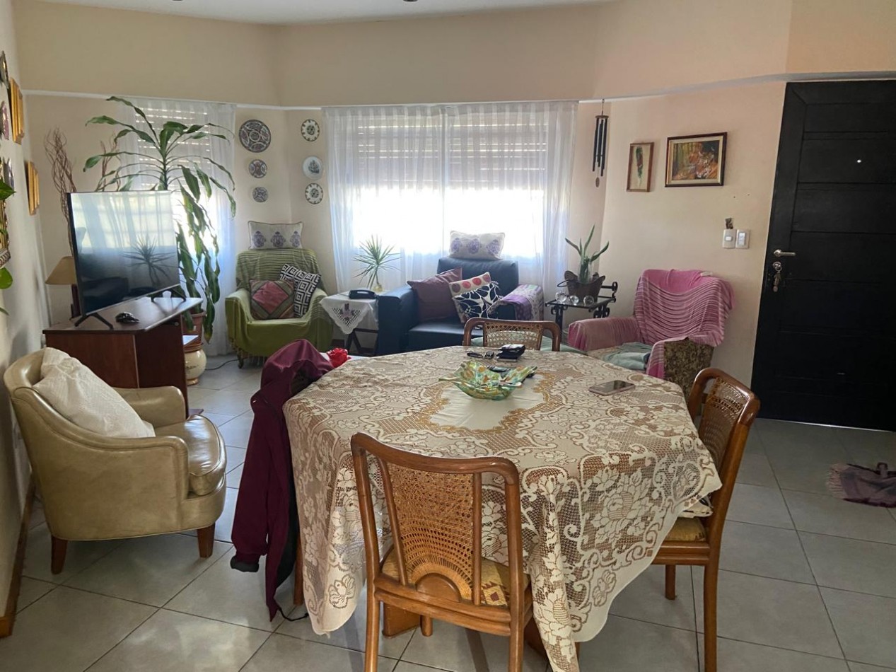 Casa 3 ambientes en Haedo