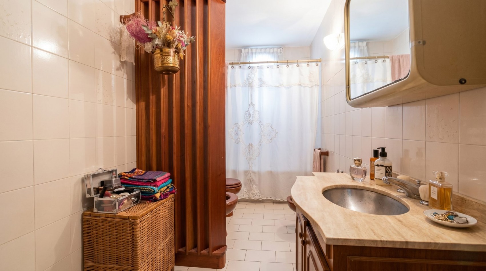 Casa de 6 ambientes Temperley en venta