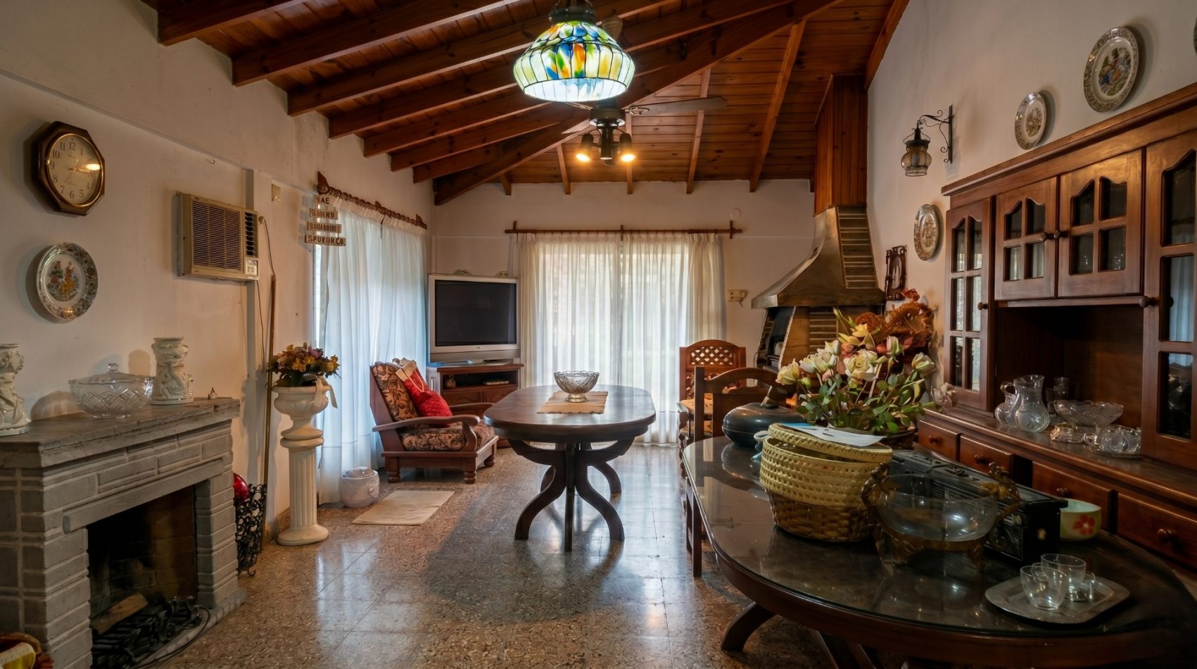Casa de 6 ambientes Temperley en venta