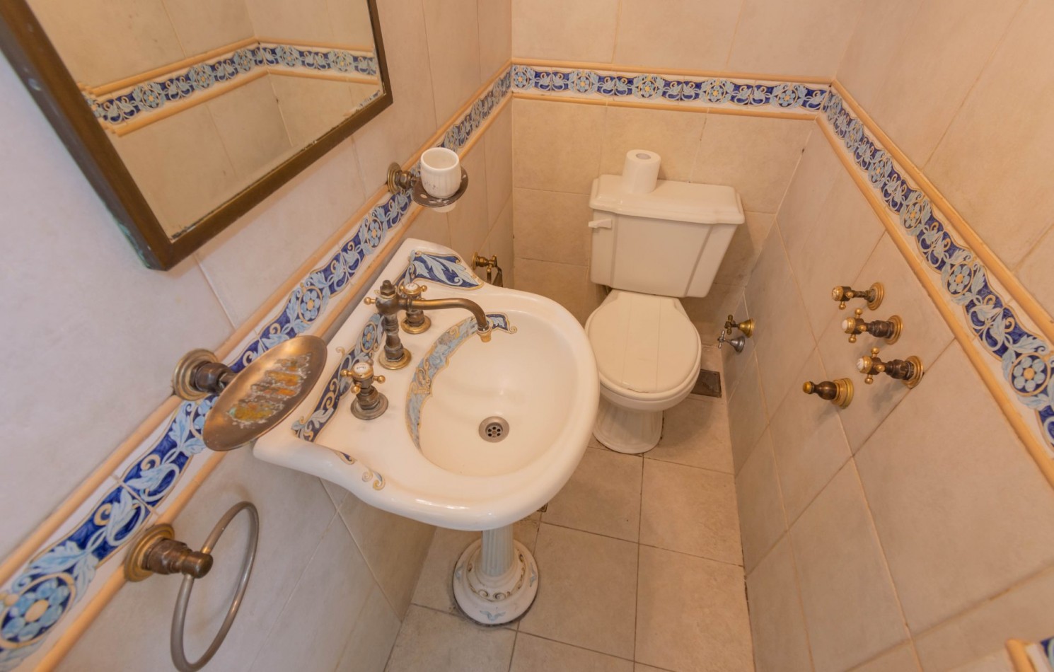 Piso 3 amb. con cochera Cañitas Av. Libertador 5000
