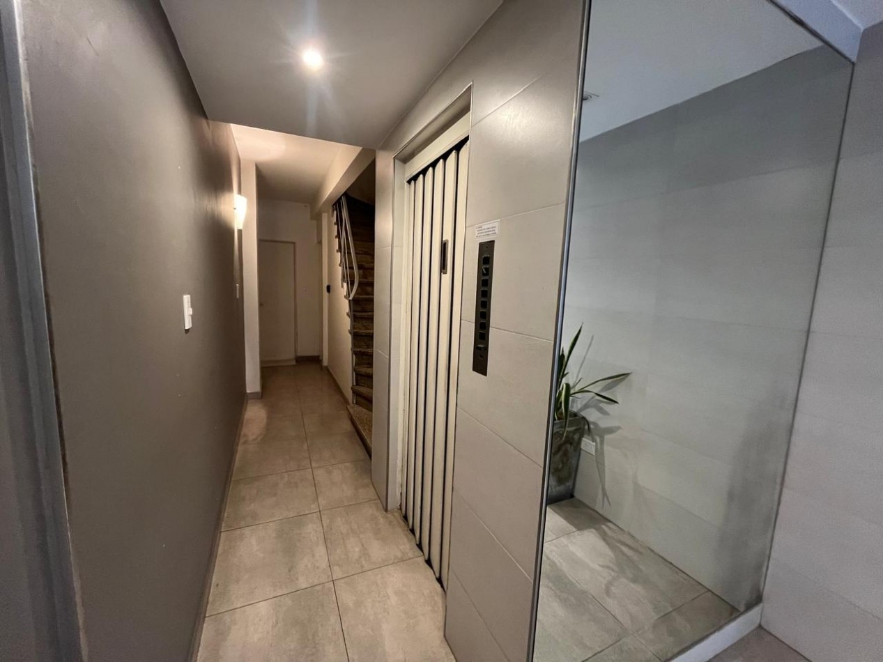 Piso 3 amb. con escritorio Belgrano R en venta Olazabal y Av. Cramer