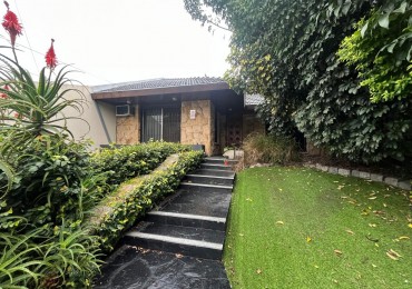 Chalet en Olivos: 6 ambiente en venta