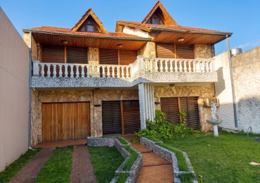 Casa de 6 ambientes Temperley en venta
