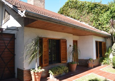 Casa de 5 ambientes Temperley en venta